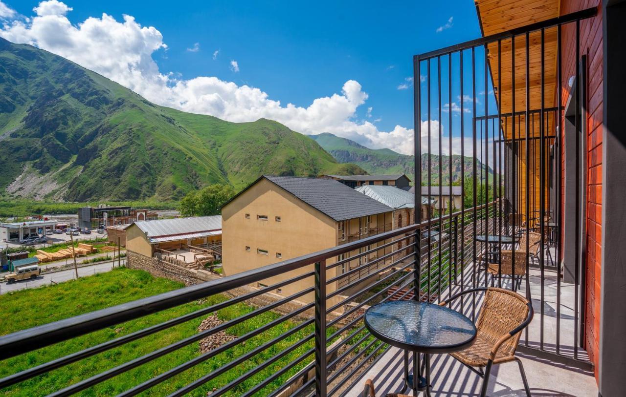 Hotel Darchi Kazbegi Esterno foto